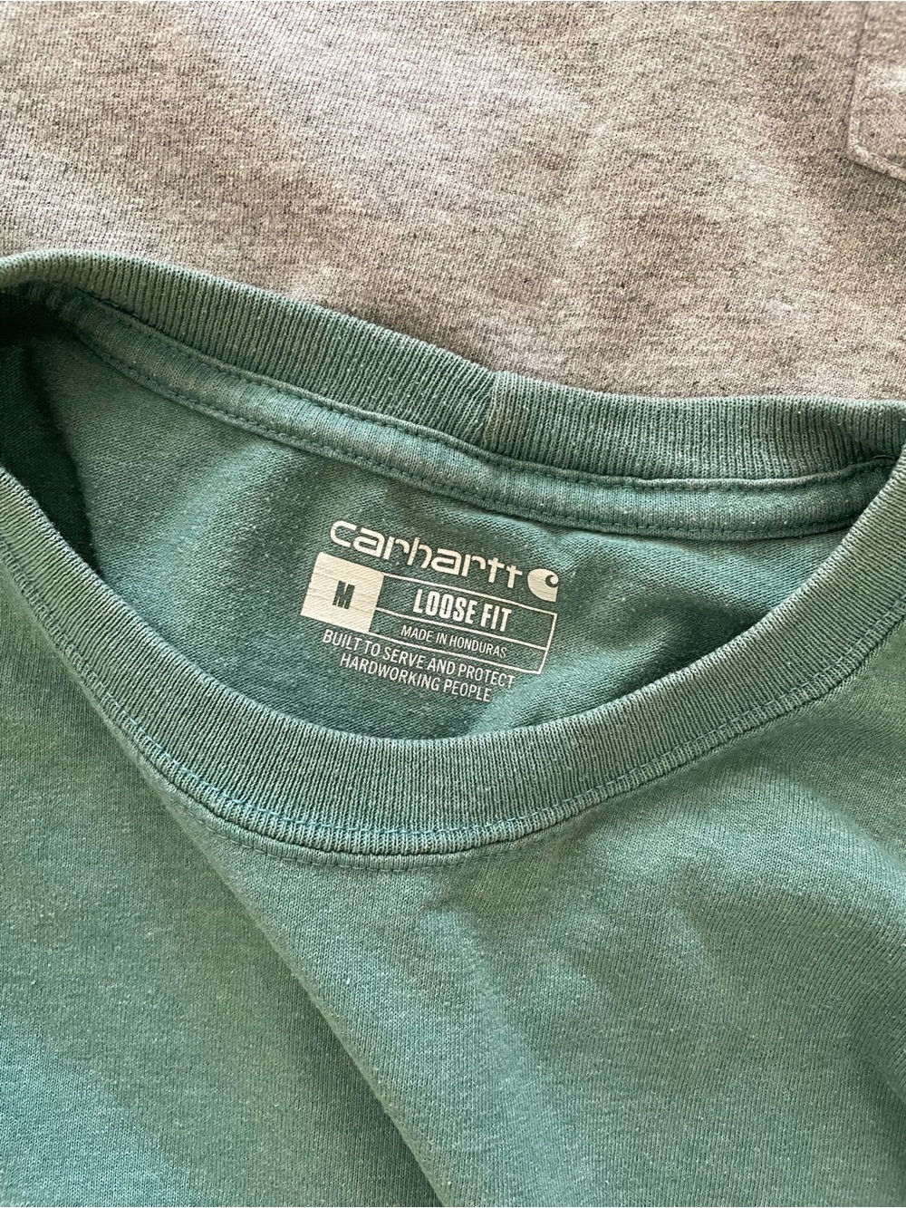 Bundle pair lot two Carhartt heavyweight tee long short sleeve pocket both M - Picture 2 of 5